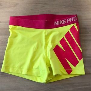 Nike spandex